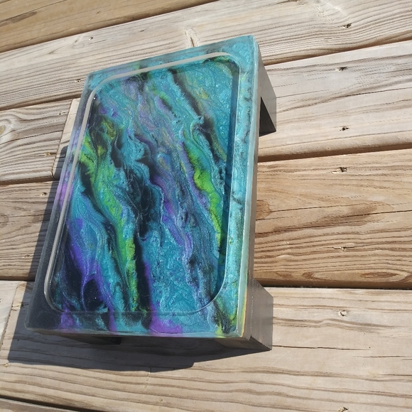 CUSTOM Pet Feeding Station Elevated Wood Art - Picture 10 of 17